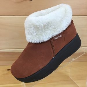 Skechers Size 7 US Tone-ups Brown Suede Ankle Boot